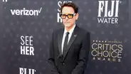 Los críticos eligen a la película Oppenheimer y a Emma Stone