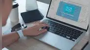 Tienes un pago pendiente: ¿qué hacer si te llegó este mensaje de extorsión escrito desde tu propio correo?