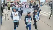 Puno: niños marchan en memoria de sus padres asesinados por la Policía en Macusani