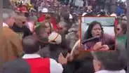 Dina Boluarte es agredida en Ayacucho: ciudadanas jalan de los cabellos a presidenta
