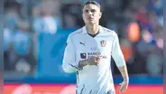 Paolo Guerrero ya es ‘poeta’ tras firmar por César Vallejo