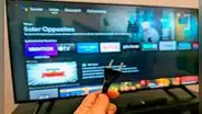Esto le puede pasar a tu televisor Smart TV si lo desenchufas sin haberlo apagado antes