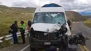 Puno: hombre, que viajaba en moto para visitar a su madre, muere en el camino tras chocar con combi