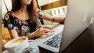 El desempleo y la precariedad laboral tienen rostro de mujer