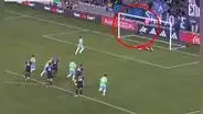 Raúl Ruidíaz anotó a lo 'Panenka' y se convirtió en el máximo goleador del Seattle Sounders