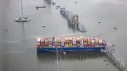 EE. UU.: barco choca y derrumba al mayor puente de Baltimore
