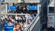 Metropolitano colapsa: reportan cierre de estaciones e interminables colas