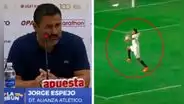 DT de Alianza Atlético y su duro mensaje tras penal no cobrado ante la 'U': "Con otra camiseta lo chequeaban"