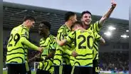 Arsenal le quita la punta de la Premier al Liverpool y extiende su impresionante invicto