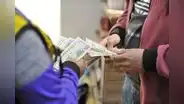 Tipo de cambio: dólar cierra a la baja en S/3,7340 este lunes 29 de abril