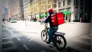 Migración en Estados Unidos: esto es lo que necesitas saber para trabajar en DoorDash