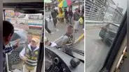Policías invadieron carril exclusivo del Metropolitano y hasta quisieron agredir al conductor