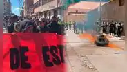 Huancavelica: estudiantes se enfrentan con policías en rechazo a ministros y congresistas
