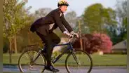 ¿Vas en bicicleta al trabajo? En Perú, eso significa un día libre remunerado: estos son los pasos para solicitarlo