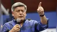 César Acuña acumula más días fuera del cargo que los permitidos por ley: ¿podrían vacarlo?
