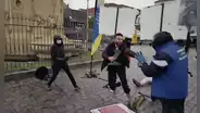 Ataque terrorista en Alemania: apuñalan en el cuello a político antiislámico en plena vía pública