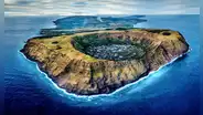 La única isla 'triangular' del mundo que pertenece a Sudamérica pero está en otro continente