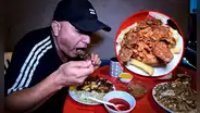 Descubre los combinados que venden en point escondido de Cerro San Cristobal: "Plato contuntende a S/10"