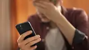 Alertan nueva modalidad de estafa: simulan vender planes de telefonía para vaciar cuentas bancarias