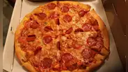 La explicación detrás de la adicción a la pizza: un compuesto químico en sus ingredientes