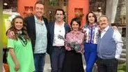 Los conductores de "Ventaneando" celebran los 79 años de Pati Chapoy: ¿quién es y cómo desafió a Televisa?