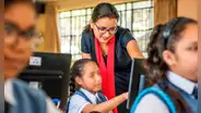 Docentes y auxiliares tendrán bono de S/380: por qué demora su aprobación y a quiénes beneficia