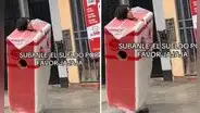 Peruana es viral al bailar con traje de colchón y usuarios piden: “Súbanle el sueldo”