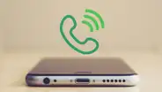 ¿Sabías que tu teléfono puede decirte quién te llama? Descubre cómo activar esta función en tu smartphone