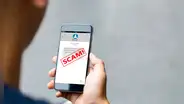 ¿Cómo debes proceder cuando recibes un SMS o correo electrónico sospechoso y no quieres ser hackeado?