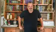 Rafael Flórez-Estrada: “Como no he tenido una educación académica con respecto a la literatura, no estoy contagiado de una determinada manera de escribir”