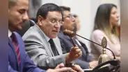 Alejandro Soto se enfrenta a la PNP por retirar las rejas de los exteriores del Congreso