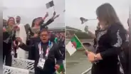 Delegación de Argelia arrojó flores al río Sena en inauguración de los Juegos Olímpicos 2024: la razón detrás de este gesto