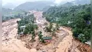 Tragedia en India: más de 100 muertos y cientos de desaparecidos bajo el lodo deja deslizamiento de tierra