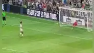 Piero Quispe falló su penal ante Monterrey, pero Pumas avanzó e hinchas lo 'crucifican': "Sobrevalorado"