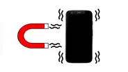 ¿Cómo saber si tienes un teléfono con imanes y por qué afectaría a tus tarjetas y otros dispositivos?