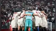 Universitario celebra 100 años: una vida llena de títulos, gloria y una hinchada que nunca abandona