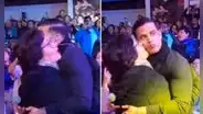 Christian Domínguez comparte emotiva escena con su madre en pleno concierto: “Mi mamá es lo máximo”
