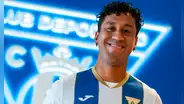 Leganés oficializó a Renato Tapia: el peruano firmó por el recién ascendido a LaLiga de España