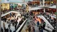 Famosa cadena de ropa cerrará más de 150 tiendas en Estados Unidos y centros comerciales enloquecen: ¿a qué se debe?