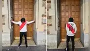 Con la ‘10’ de Cubillas: estrella de Barcelona posó con la camiseta retro de la selección peruana