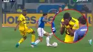 Luis Advíncula se ganó la roja a los 30 segundos en el Boca vs. Cruzeiro y se retiró llorando