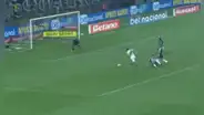 Kevin Serna anotó golazo en Brasil: dejó en el suelo al defensa y la picó ante el arquero para el 1-0 de Fluminense