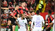 Alajuelense sigue firme en la Copa Centroamericana: venció 2-1 a Comunicaciones y es líder del grupo