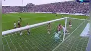Edwin Ordóñez anuló polémico gol a Alianza Lima ante Universitario: el balón nunca salió