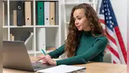 Trabajo en California: estos empleos te insertan rápidamente en el mercado con poca experiencia en Estados Unidos
