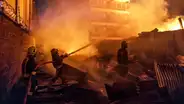Incendio deja al menos 17 niños muertos y 70 desaparecidos en escuela en Kenia: "Responsables rendirán cuentas"