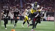 Pittsburgh Steelers derrotan 18-10 a Atlanta Falcons e inician con buen pie la NFL 2024