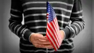 Latino en Estados Unidos perderá la ciudadanía americana al mentir en la entrevista de naturalización