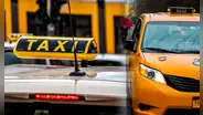 Este país de América Latina tiene el taxi más caro del continente por km: supera a Estados Unidos y Panamá