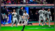 ¡Bombazo en Cleveland! Los Yankees derrotan por 8-6 a los Guardians y se ponen a un triunfo de la Serie Mundial